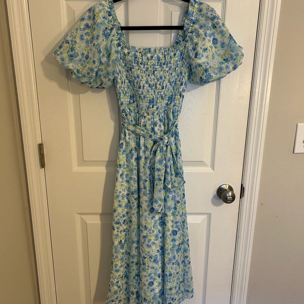 Aura Blue Floral Midi Dress